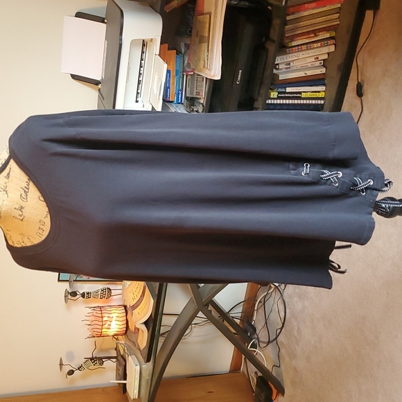 Torrid size 3 black sweatshirt with lace up sides - Picture 2 of 9